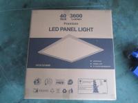  panneau LED ultra-éclairé 60x60 à rétroéclairage de 40 W avec 3800 lumens 